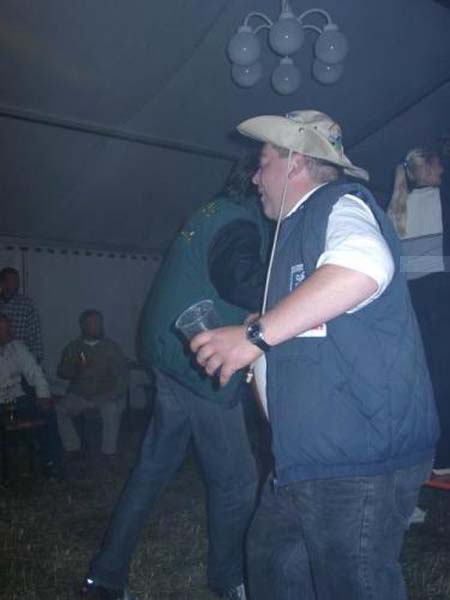 niegroß11